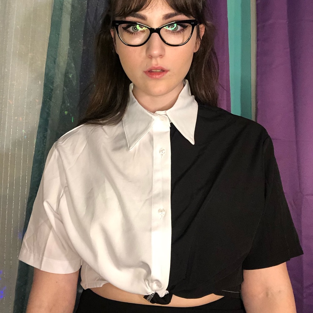 Hot Black and White Colorblock Button Up Crop Top